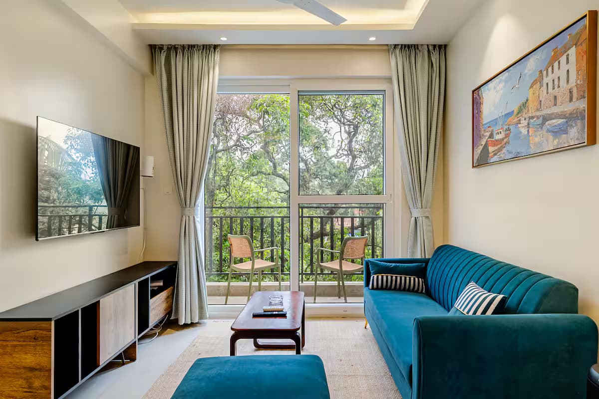Living & Dining Area